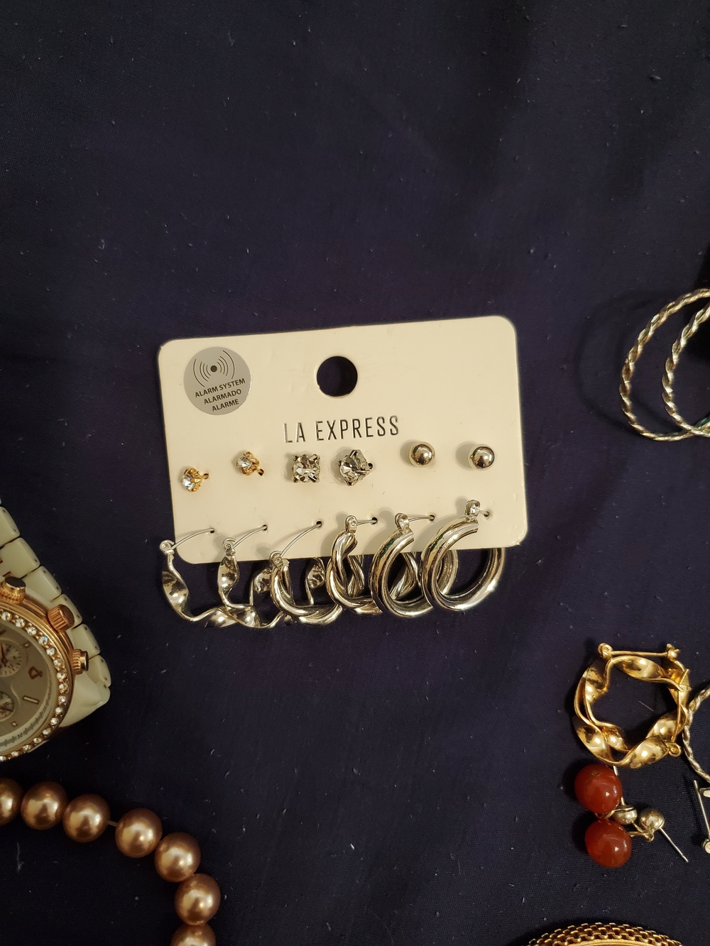 Mixed Earring & Bracelet Set - Picture 2 of 11